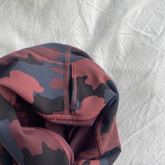 Like New Lululemon Camo Leggings - Picture 3 of 4